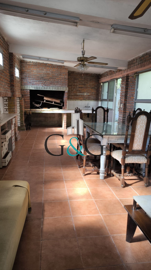 Casa ID.17 - BAJO DE PRECIO Casa 3 dormitorios y apartamento independiente - Buceo