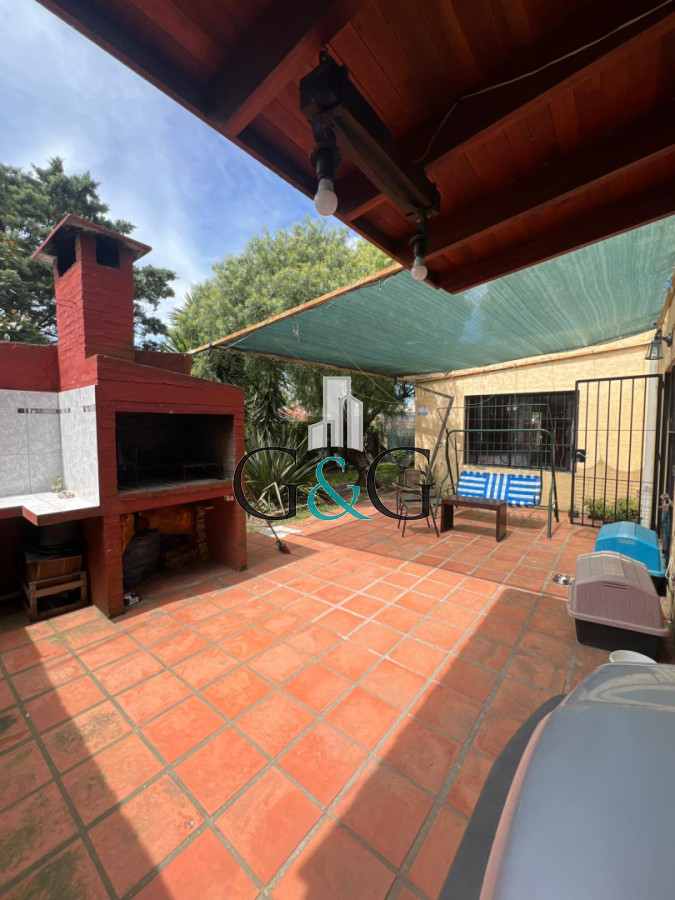 Casa ID.73 - IDEAL INVERSION Casa 2 dormitorios estilo colonial - Pinares