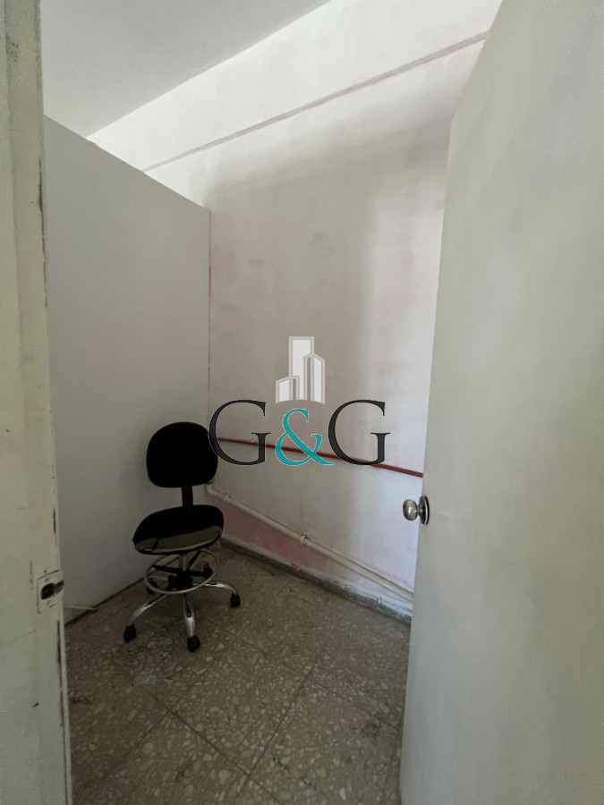 Local Comercial ID.74 - Local comercial multirubro - Buceo 