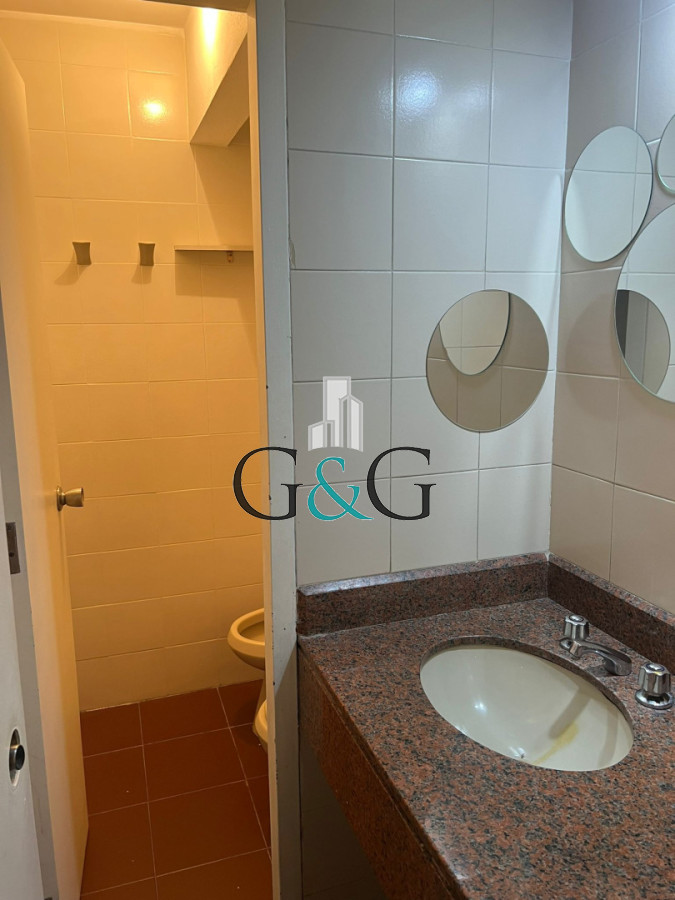 Oficina ID.79 - Oficina en alquiler - Ciudad Vieja