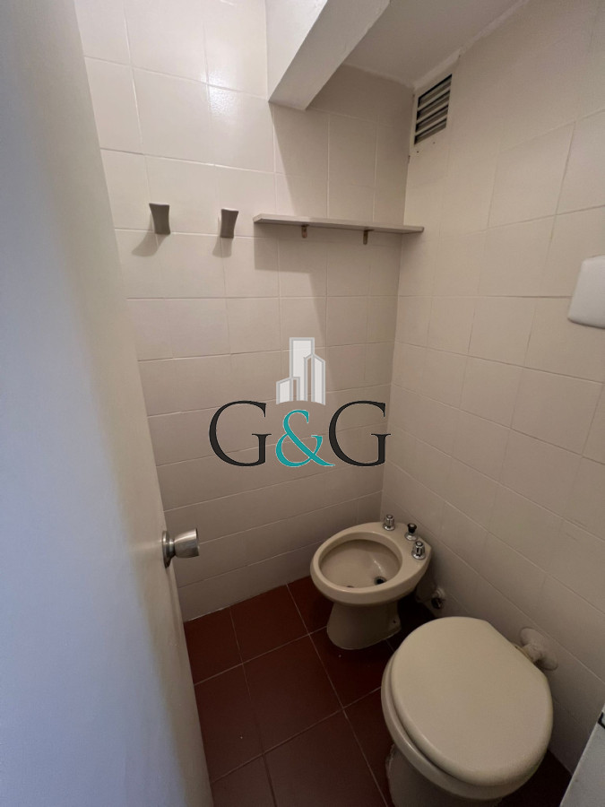 Oficina ID.79 - Oficina en alquiler - Ciudad Vieja