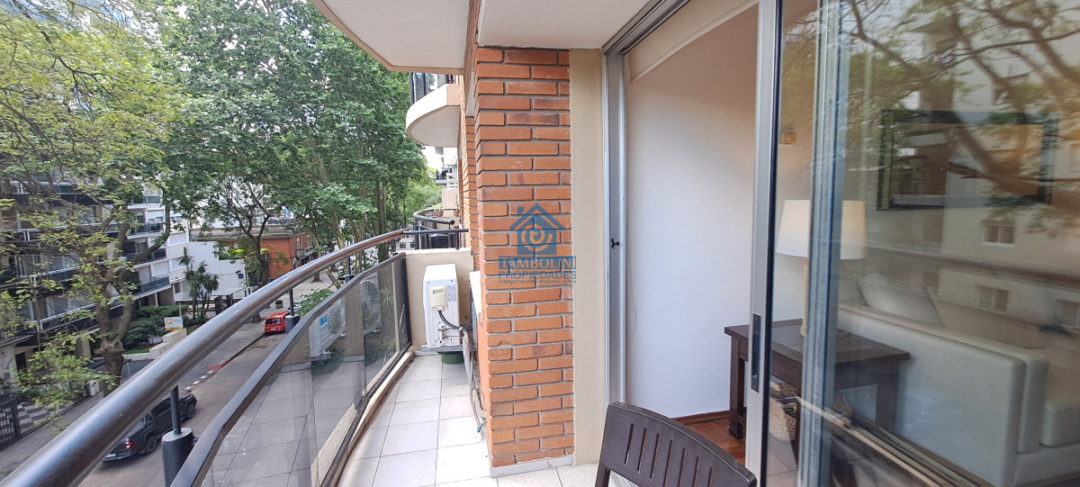 Apartamento ID.590 - Alquiler Apartamento Villa Biarritz Equipado totalmente 1 dorm Garage