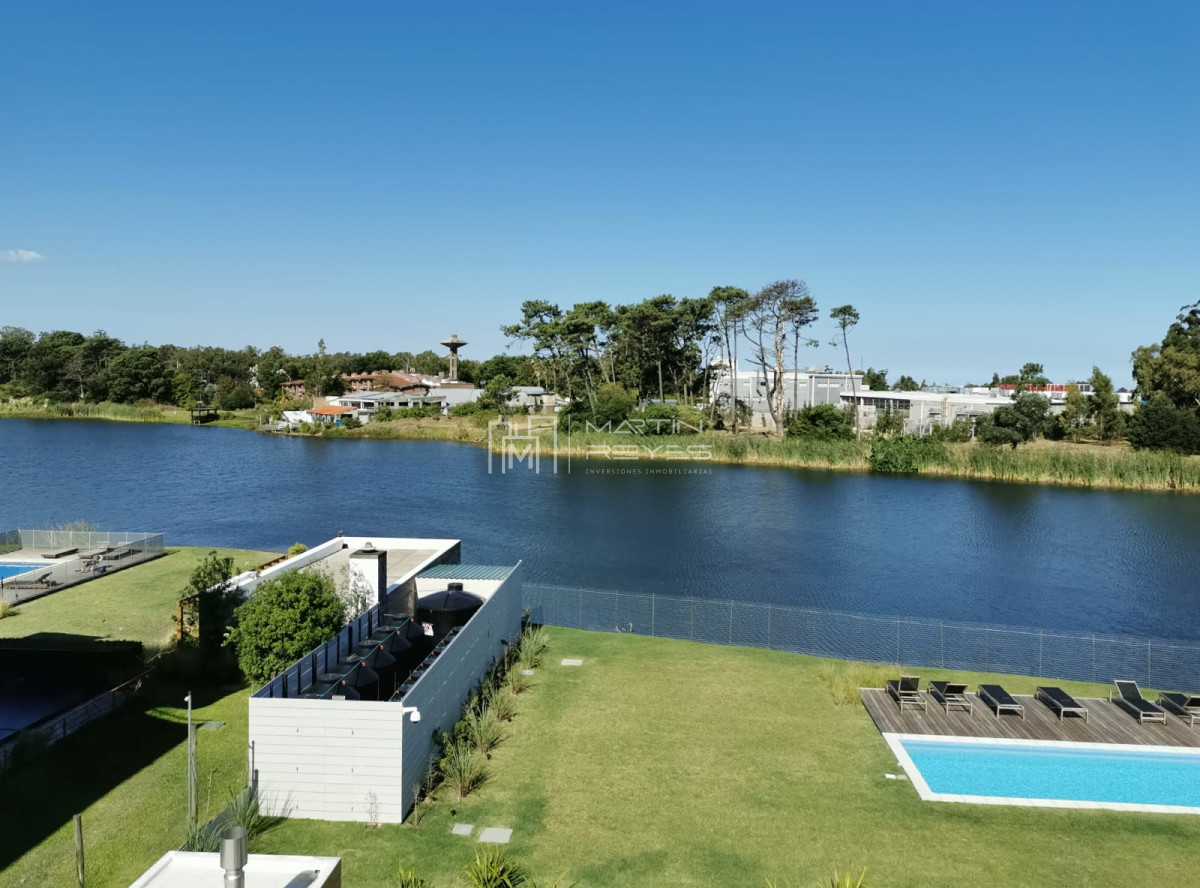 Apartamento ID.1157/Alquiler-Departamento-3-Dormitorios-en-Carrasco-Este-Nuevo-con-Vista-al-Lago - Alquiler Departamento 3 Dormitorios en Carrasco Este Nuevo con Vista al Lago