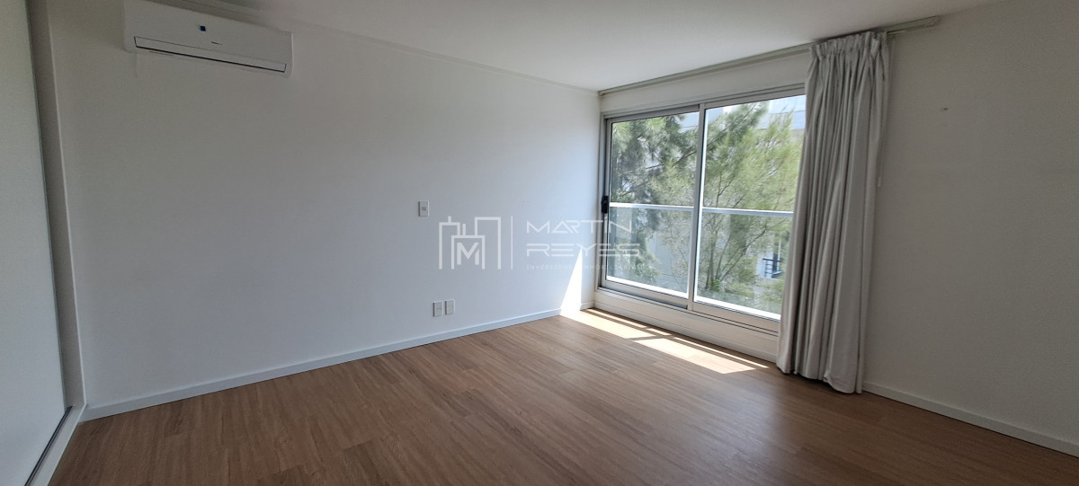 Apartamento ID.1157/Alquiler-Departamento-3-Dormitorios-en-Carrasco-Este-Nuevo-con-Vista-al-Lago - Alquiler Departamento 3 Dormitorios en Carrasco Este Nuevo con Vista al Lago