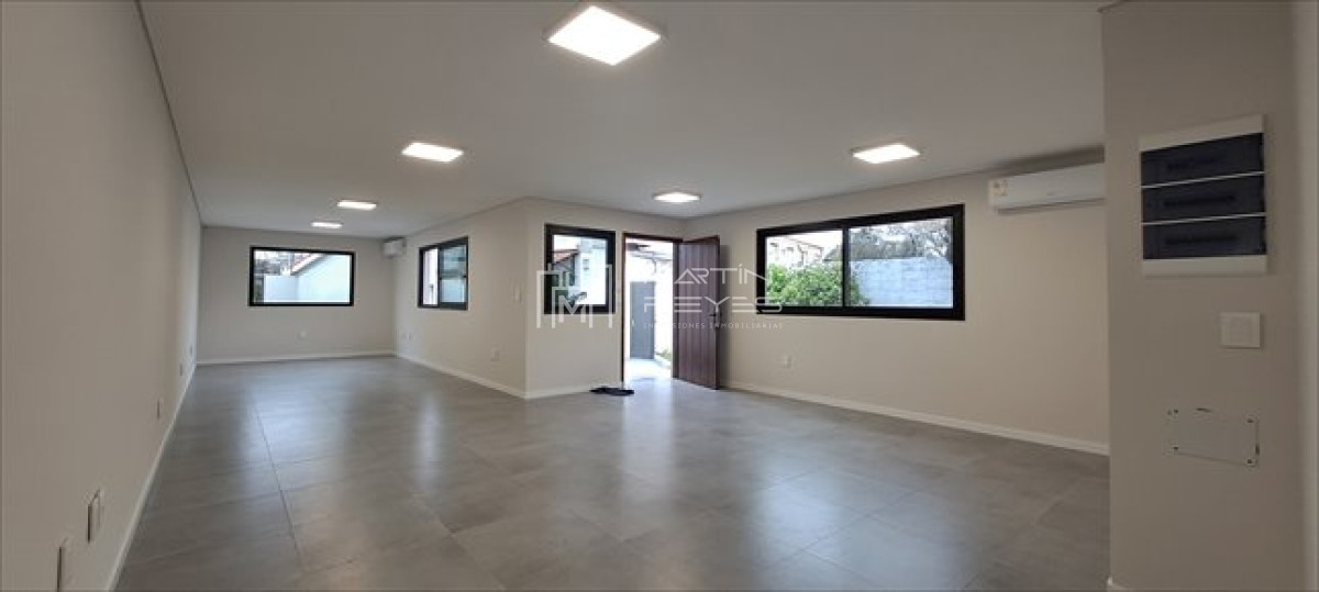 Oficina ID.1098 - Alquiler Oficina Carrasco Arocena Próximo Ideal Estudio Contable Escribanos  cod 1098