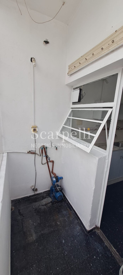 Apartamento ID.50404 - ALQUILER MALVIN PH DE ALTOS 3 DORM COCHERA TERRAZAS AIRE ACONDICIONADO 