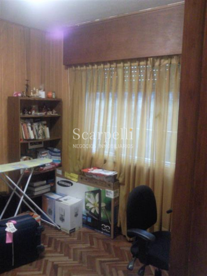 Apartamento ID.50391 - Venta Punta Gorda Ph de Altos Lateral 2 dormitorios estufa leña Garage Con Renta