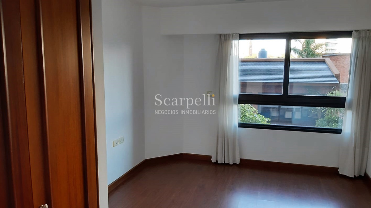 Apartamento ID.10429 - Amplio apartamento de categoría frente al Club de Golf