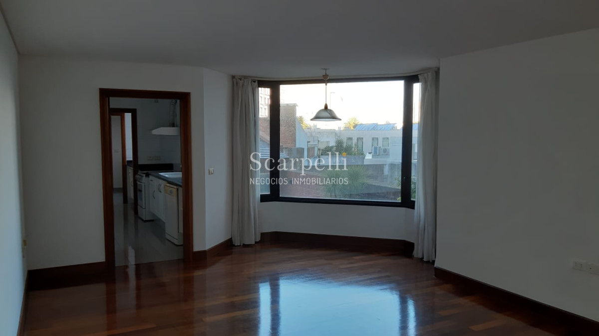 Apartamento ID.10429 - Amplio apartamento de categoría frente al Club de Golf