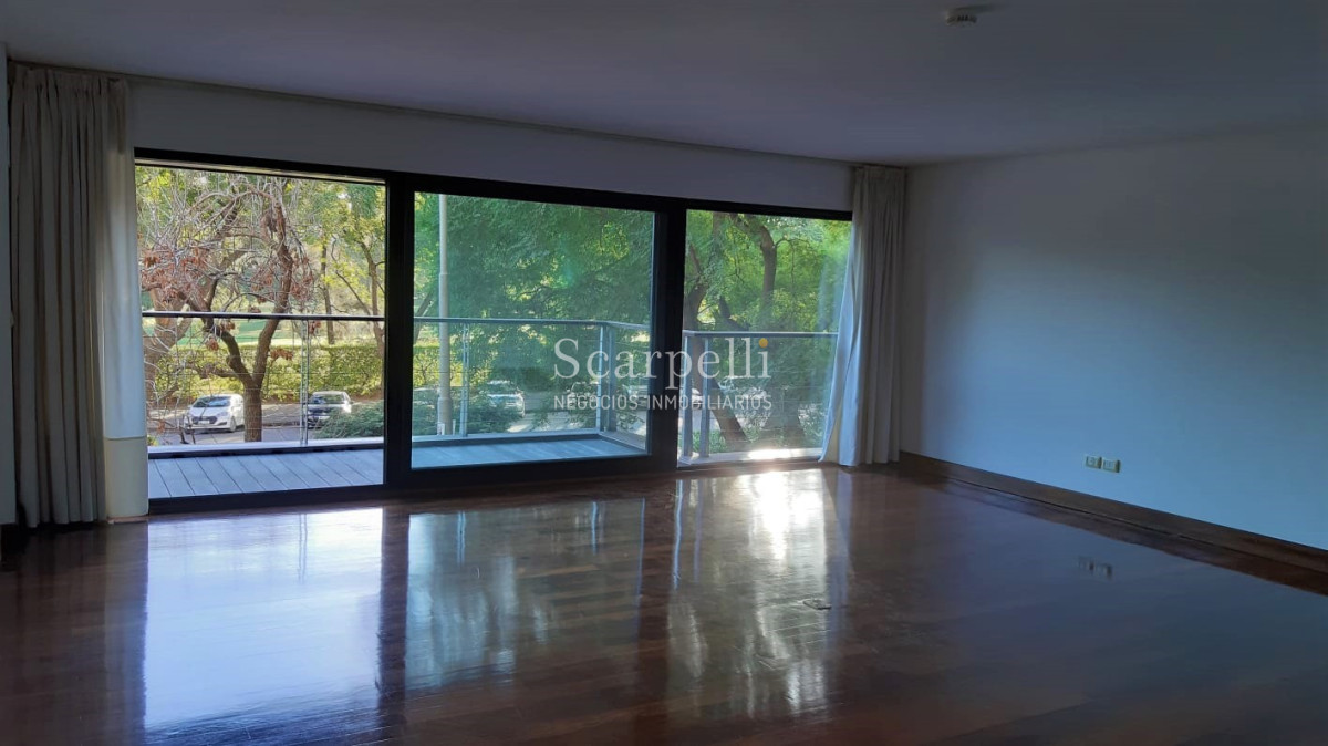 Apartamento ID.10429 - Amplio apartamento de categoría frente al Club de Golf