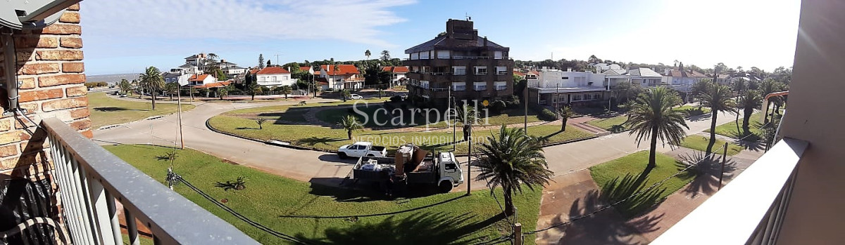 Apartamento ID.10556 - Amplio apartamento en Edificio Clásico de Carrasco con la mejor vista