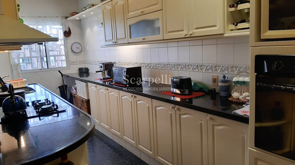 Apartamento ID.10556 - Amplio apartamento en Edificio Clásico de Carrasco con la mejor vista