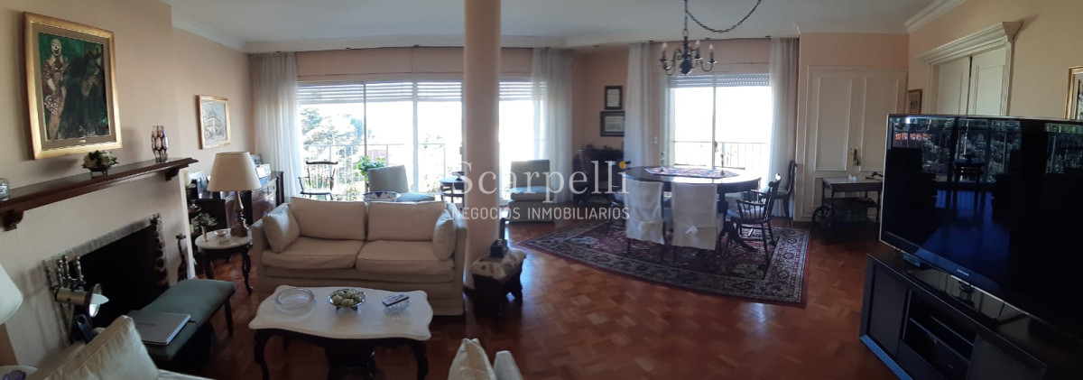 Apartamento ID.10556 - Amplio apartamento en Edificio Clásico de Carrasco con la mejor vista