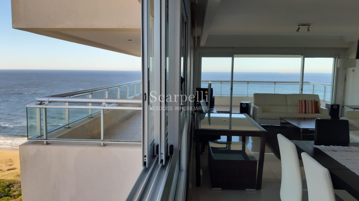Apartamento ID.11157 - Piso Alto con la mejor Vista a la Isla de Lobos en primera línea de la Brava con todas las Amenities