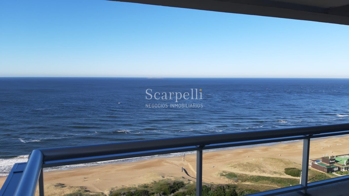 Apartamento ID.11157 - Piso Alto con la mejor Vista a la Isla de Lobos en primera línea de la Brava con todas las Amenities