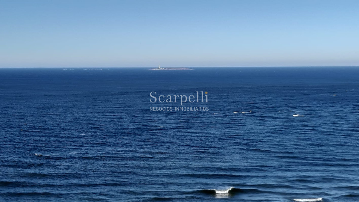 Apartamento ID.11157 - Piso Alto con la mejor Vista a la Isla de Lobos en primera línea de la Brava con todas las Amenities