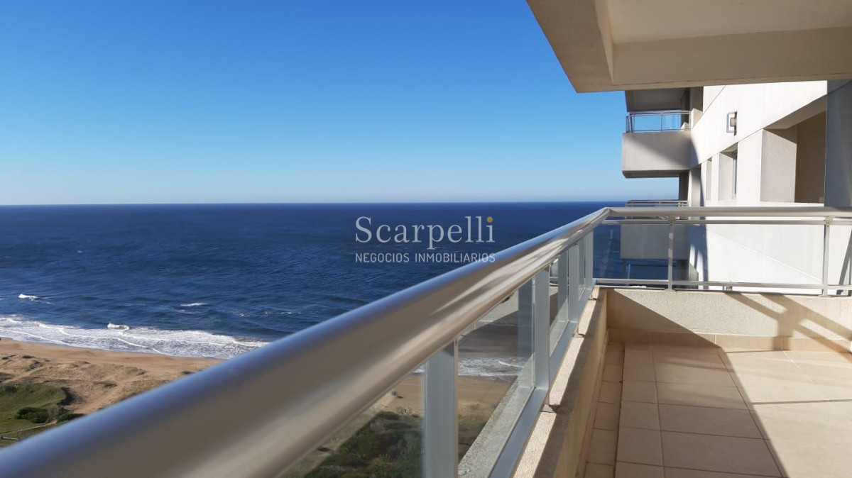 Apartamento ID.11157 - Piso Alto con la mejor Vista a la Isla de Lobos en primera línea de la Brava con todas las Amenities