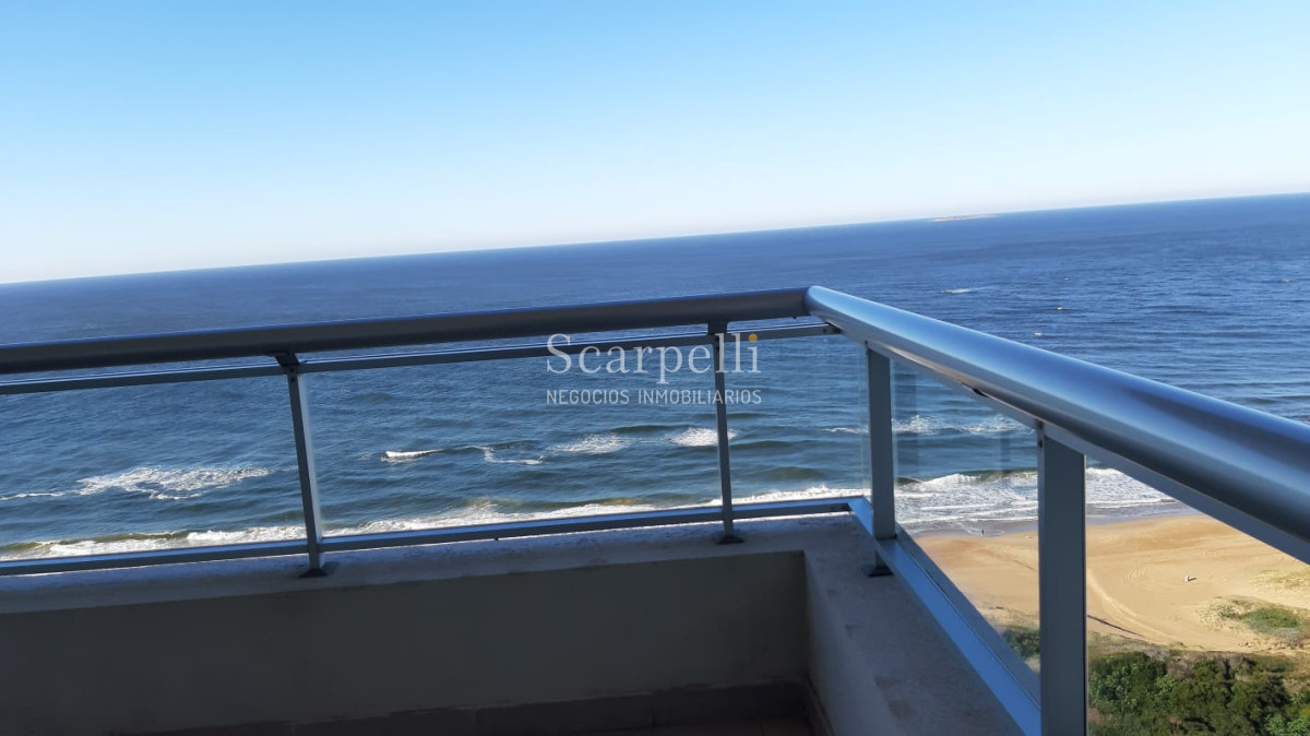 Apartamento ID.11157 - Piso Alto con la mejor Vista a la Isla de Lobos en primera línea de la Brava con todas las Amenities