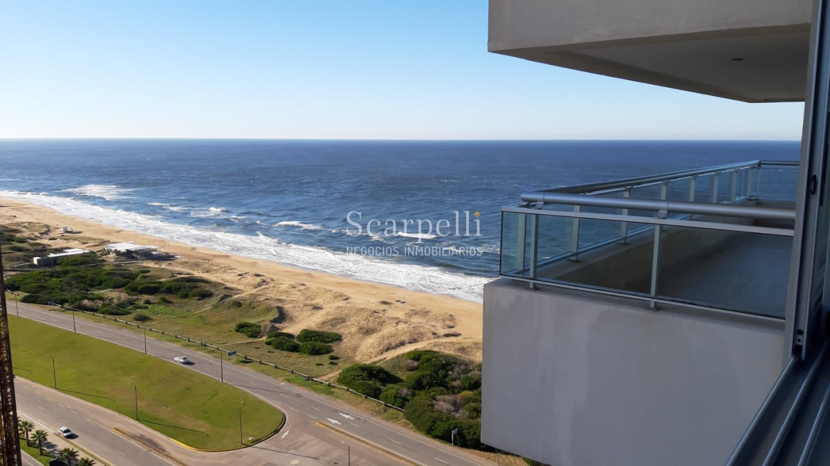 Apartamento ID.11157 - Piso Alto con la mejor Vista a la Isla de Lobos en primera línea de la Brava con todas las Amenities