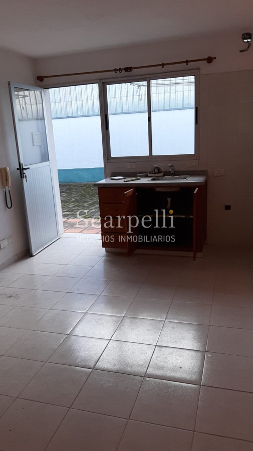 Apartamento ID.11665 - Excepcional Oportunidad de Renta! Complejo de 7 apartamentos en PH en Barrio La Sonrisa Maldonado