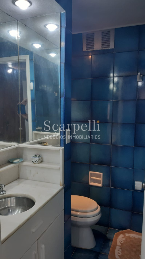 Apartamento ID.12147 - Edificio de Categoría  con vista a la Isla de Lobos, Isla Gorriti y Puerto de Punta del Este