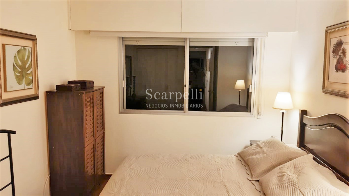 Apartamento ID.12838 - Alquiler Apartamento Rambla Pocitos piso alto equipado 1 dormitorio con garage