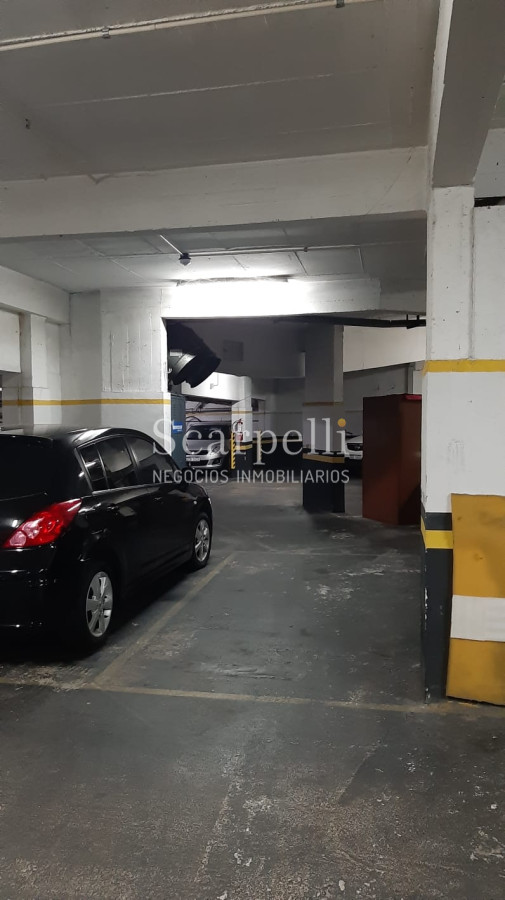 Apartamento ID.12838 - Alquiler Apartamento Rambla Pocitos piso alto equipado 1 dormitorio con garage