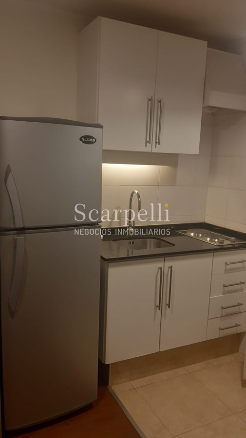 Apartamento ID.12898 - Punta Carretas muy proximo a la Rambla,  Club de Golf y Shopping Punta Carretas Piso Alto totalmente equipado