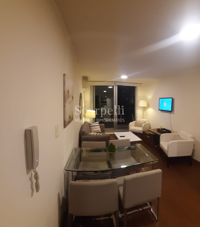 Apartamento ID.12898 - Punta Carretas muy proximo a la Rambla,  Club de Golf y Shopping Punta Carretas Piso Alto totalmente equipado