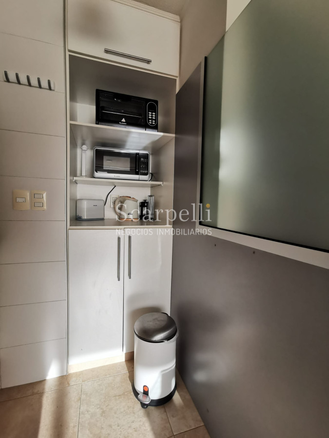 Apartamento ID.12898 - Punta Carretas muy proximo a la Rambla,  Club de Golf y Shopping Punta Carretas Piso Alto totalmente equipado