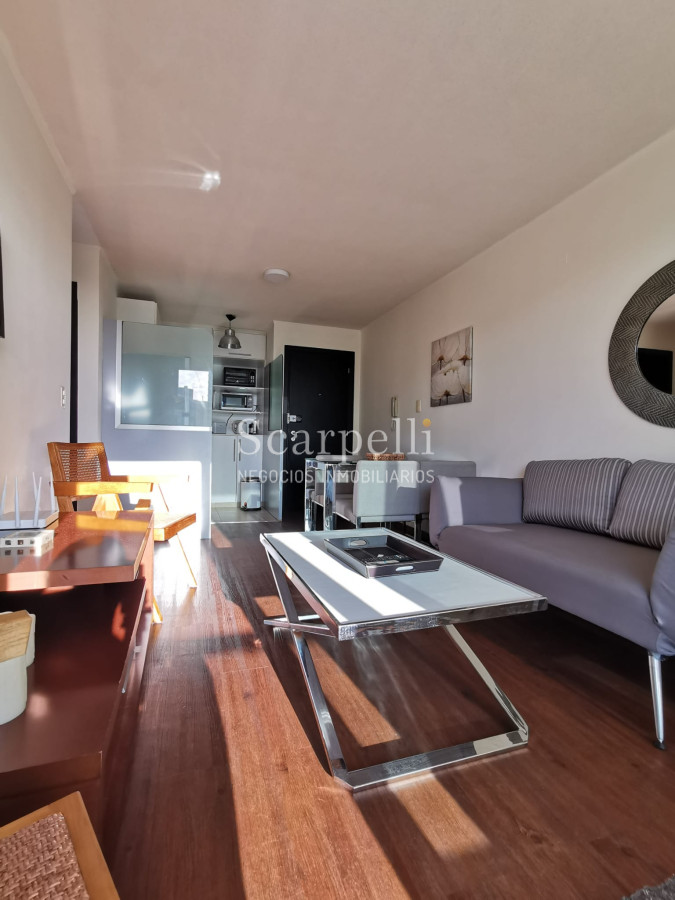 Apartamento ID.12898 - Punta Carretas muy proximo a la Rambla,  Club de Golf y Shopping Punta Carretas Piso Alto totalmente equipado