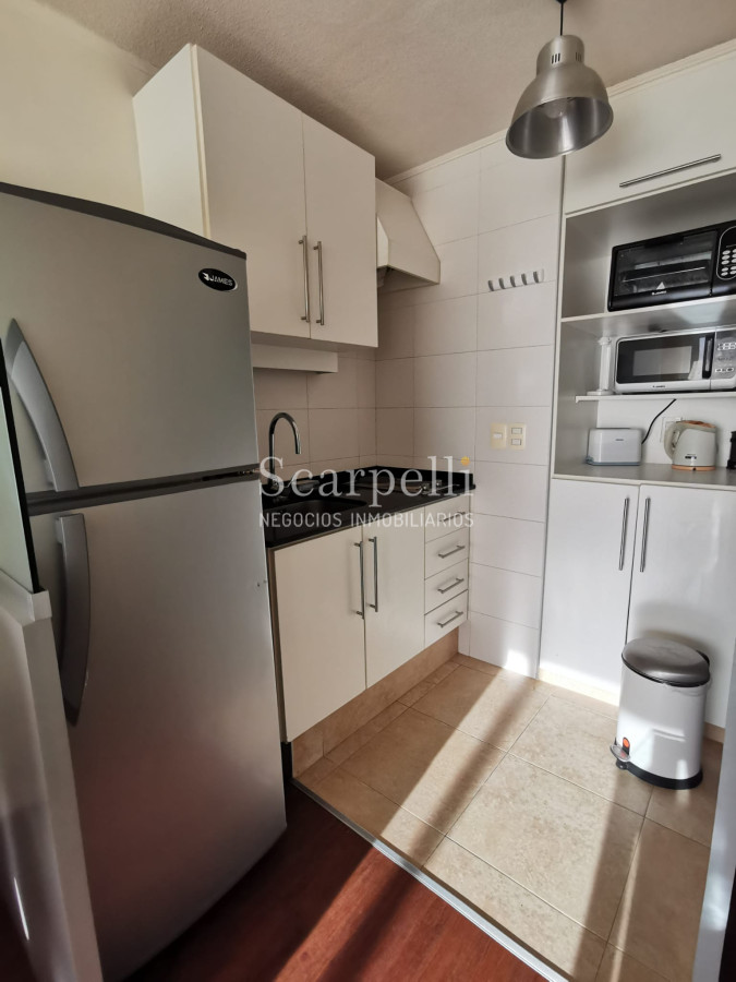 Apartamento ID.12898 - Punta Carretas muy proximo a la Rambla,  Club de Golf y Shopping Punta Carretas Piso Alto totalmente equipado