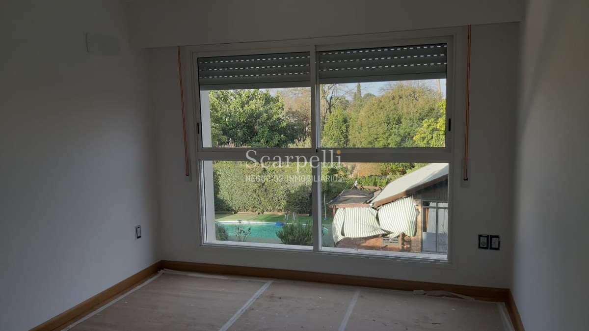 Apartamento ID.12918 - Estrene en Carrasco Apartamento de excelente calidad con amplios espacios verdes y la mejor orientación Norte con todo el Sol