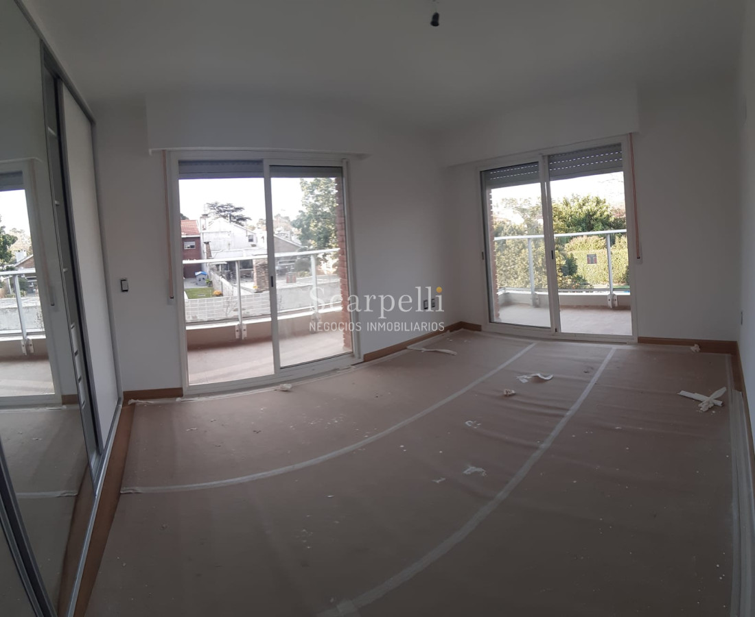 Apartamento ID.12918 - Estrene en Carrasco Apartamento de excelente calidad con amplios espacios verdes y la mejor orientación Norte con todo el Sol