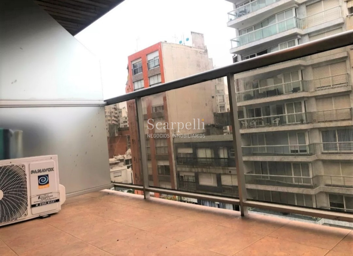 Apartamento ID.13831 - Apartamento próximo a Rambla de Pocitos 2 dormitorios y Garaje