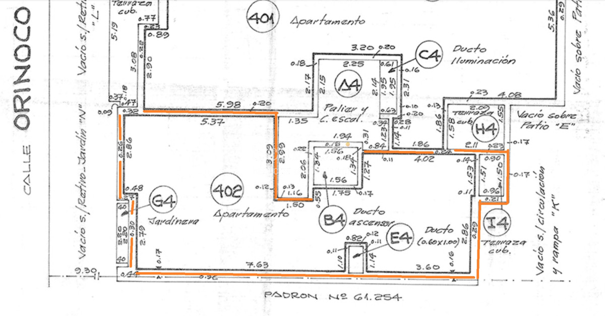 Apartamento ID.14660 - Apartamento en Malvín Céntrico : Orinoco y Estrázulas 2 dormitorios y 2 baños + Cochera todo a nuevo.-