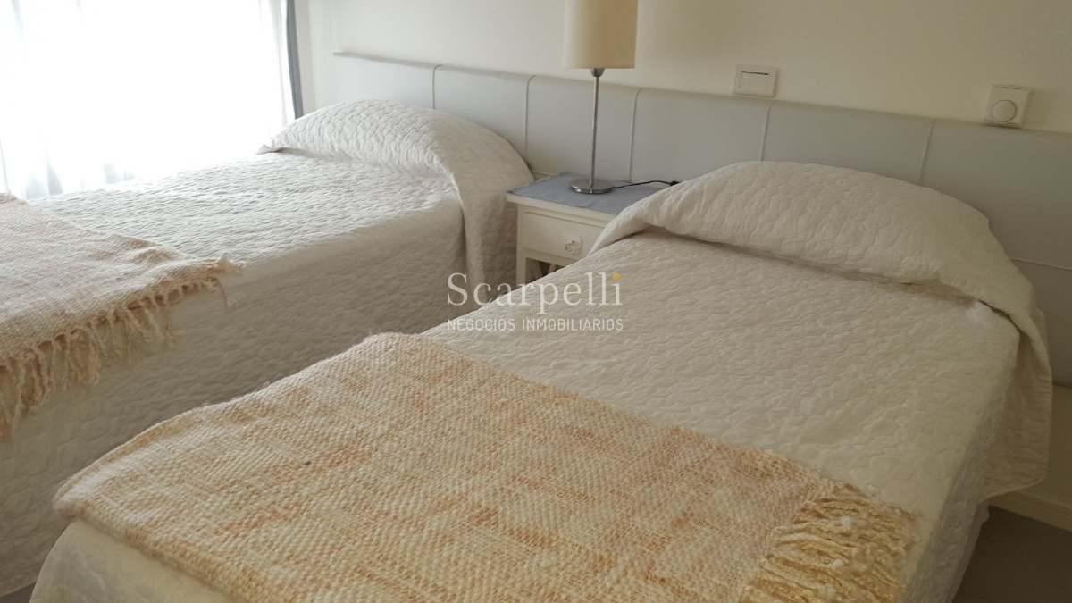 Apartamento ID.14749 - Moderno Edificio en Chiverta Cerca del Conrad - Península - Playa Brava & Mansa con todos los Amenities y Parrillero Individual.-