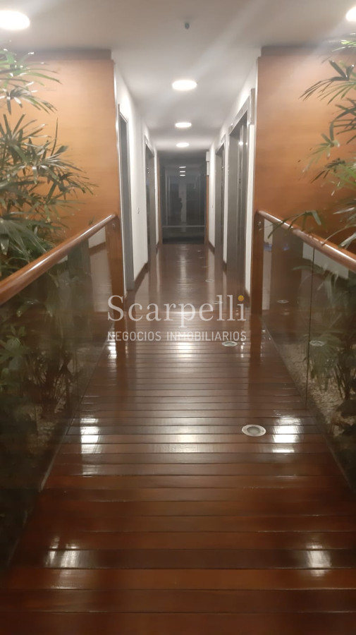 Apartamento ID.14749 - Moderno Edificio en Chiverta Cerca del Conrad - Península - Playa Brava & Mansa con todos los Amenities y Parrillero Individual.-