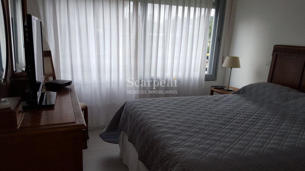 Apartamento ID.14749 - Moderno Edificio en Chiverta Cerca del Conrad - Península - Playa Brava & Mansa con todos los Amenities y Parrillero Individual.-