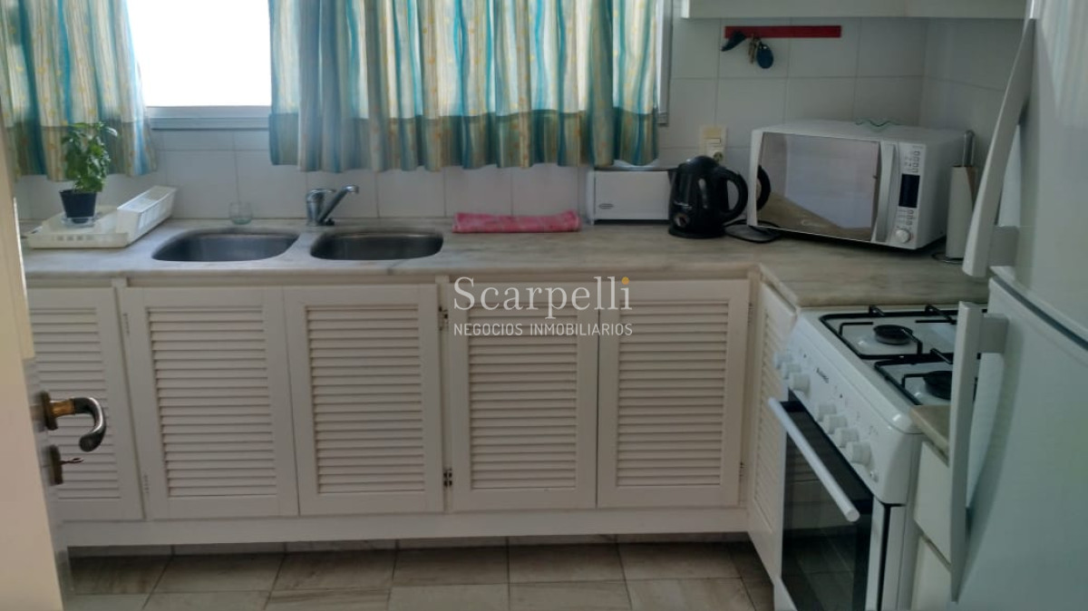 Apartamento ID.14776 - Apartamento en primerísima línea frente a El Emir en plena Península edificio con muy pocos co -propietarios.-