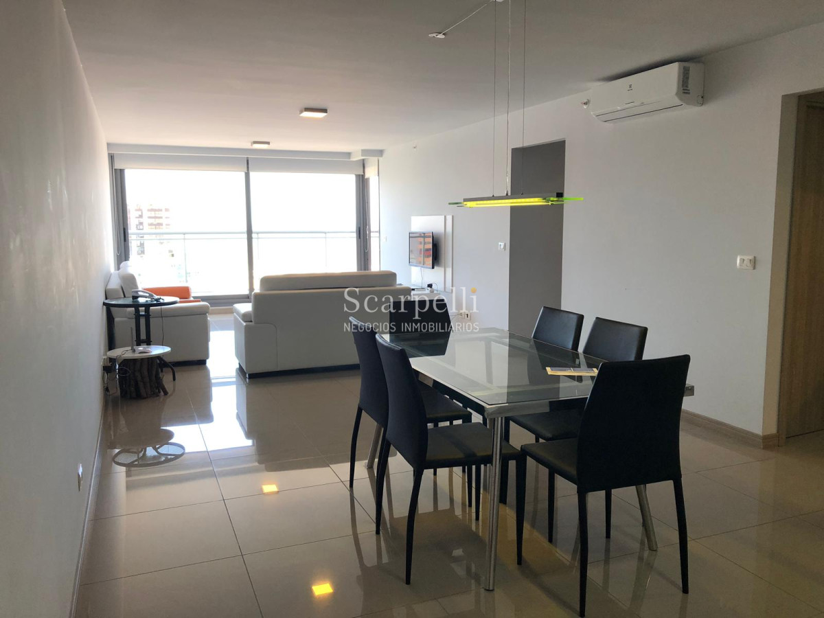 Apartamento ID.14815 - Frente a La Olla : Piso Alto : Edif. Onix con todos los Amenities, excelente vista & Amplios Ambientes.-