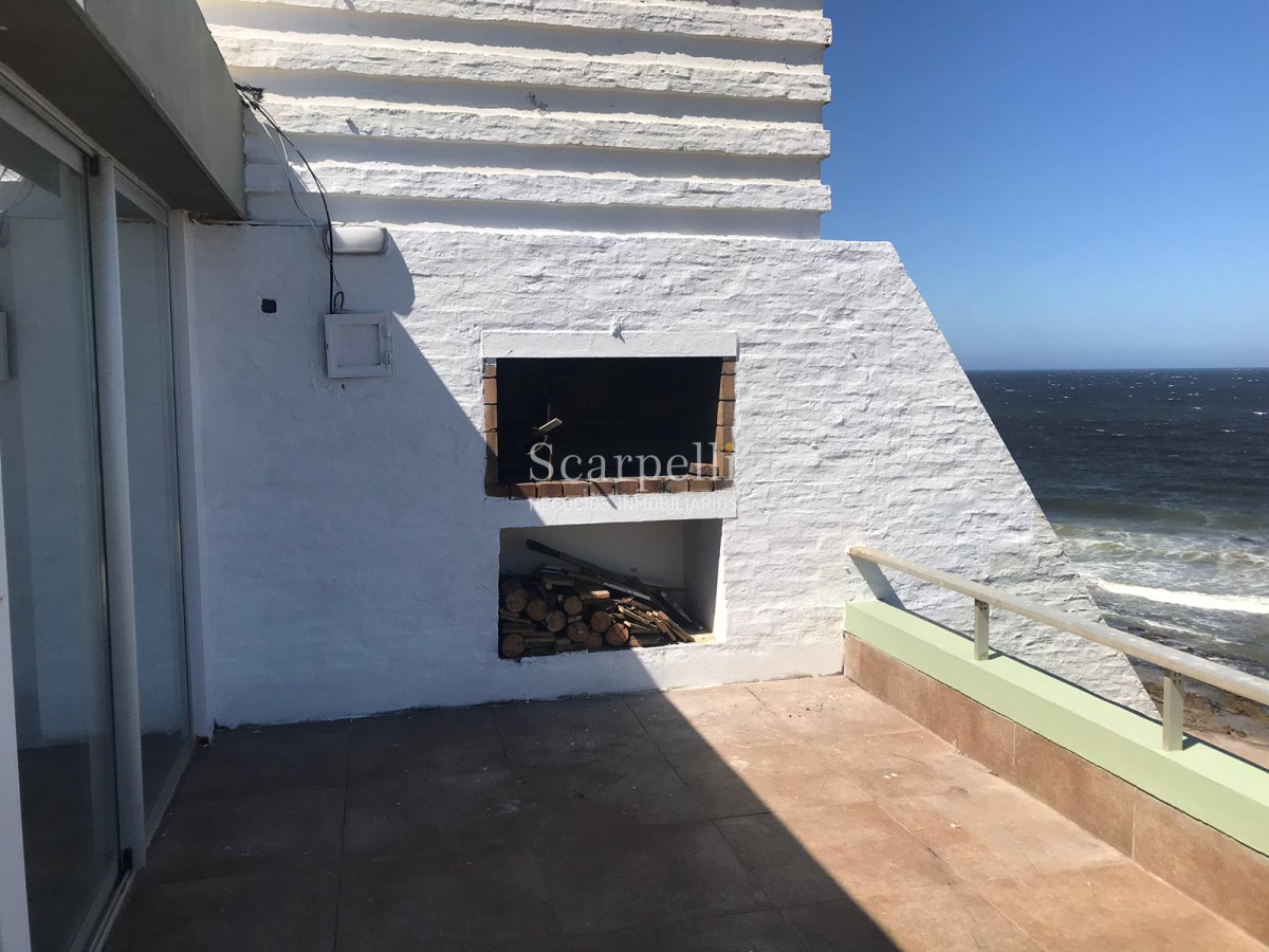 Apartamento ID.14906 - Dúplex frente a Playa El Emir con la mejor vista a La Candelaria y el Faro de Isla de Lobos