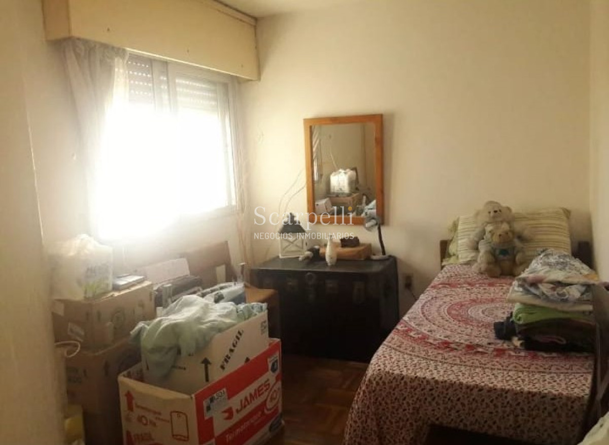 Apartamento ID.14951 - Apartamento en Piso Alto con excelente Vista  a mts. de 18 de Julio y Obelisco.-
