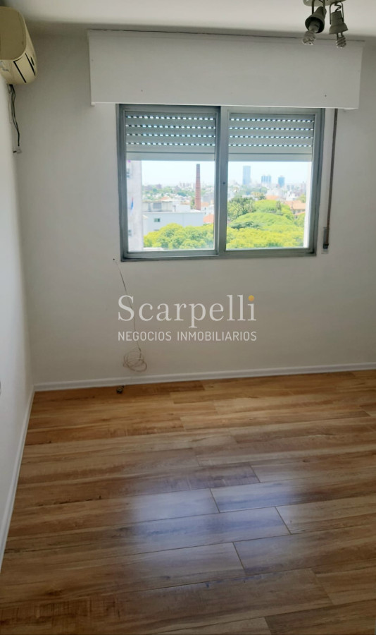 Apartamento ID.14951 - Apartamento en Piso Alto con excelente Vista  a mts. de 18 de Julio y Obelisco.-