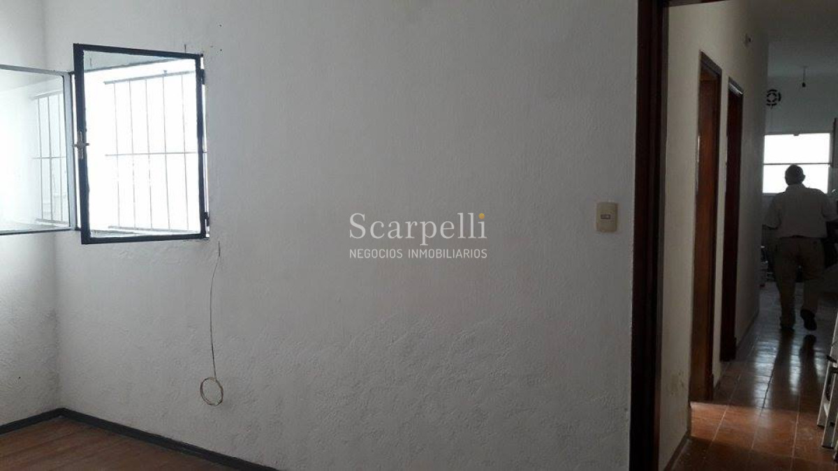 Apartamento ID.14965 - Alquiler Pocitos Apartamento Contrafrente  2 dormitorios Proximo Plaza Varela estufa leña patio