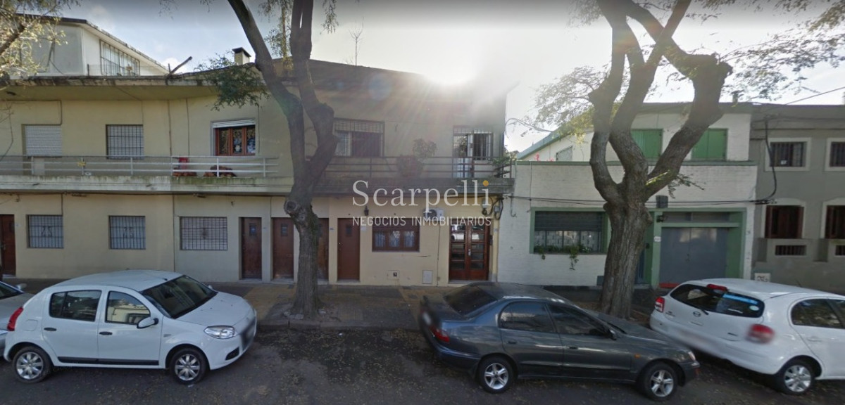 Apartamento ID.14965 - Alquiler Pocitos Apartamento Contrafrente  2 dormitorios Proximo Plaza Varela estufa leña patio