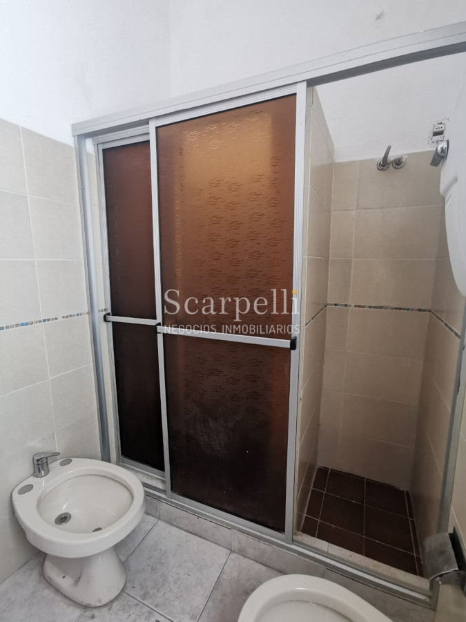 Apartamento ID.14965 - Alquiler Pocitos Apartamento Contrafrente  2 dormitorios Proximo Plaza Varela estufa leña patio