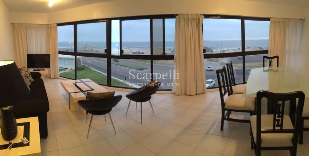 Apartamento ID.15225 - Divino apartamento frente a Playa Brava Punta del Este
