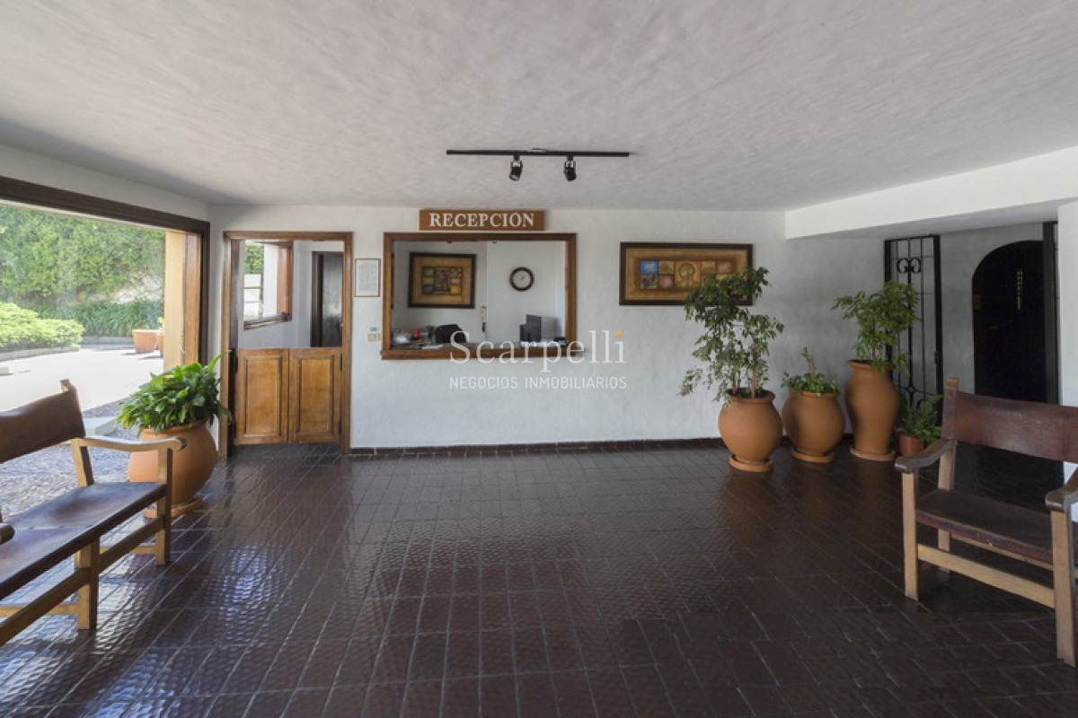Apartamento ID.15377 - El Farallón - Península: Apartamento frente a El Emir 3er. piso con Estupenda Terraza al Mar