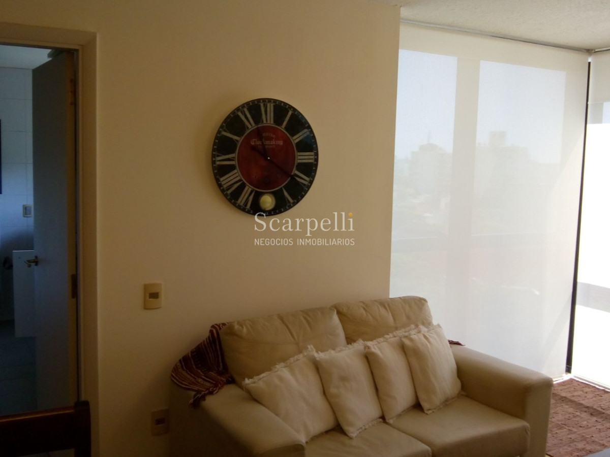 Apartamento ID.15495 - Av. Brasil Torre Sábato Piso Intermedio Muy Bien Equipado 2 dormitorios
